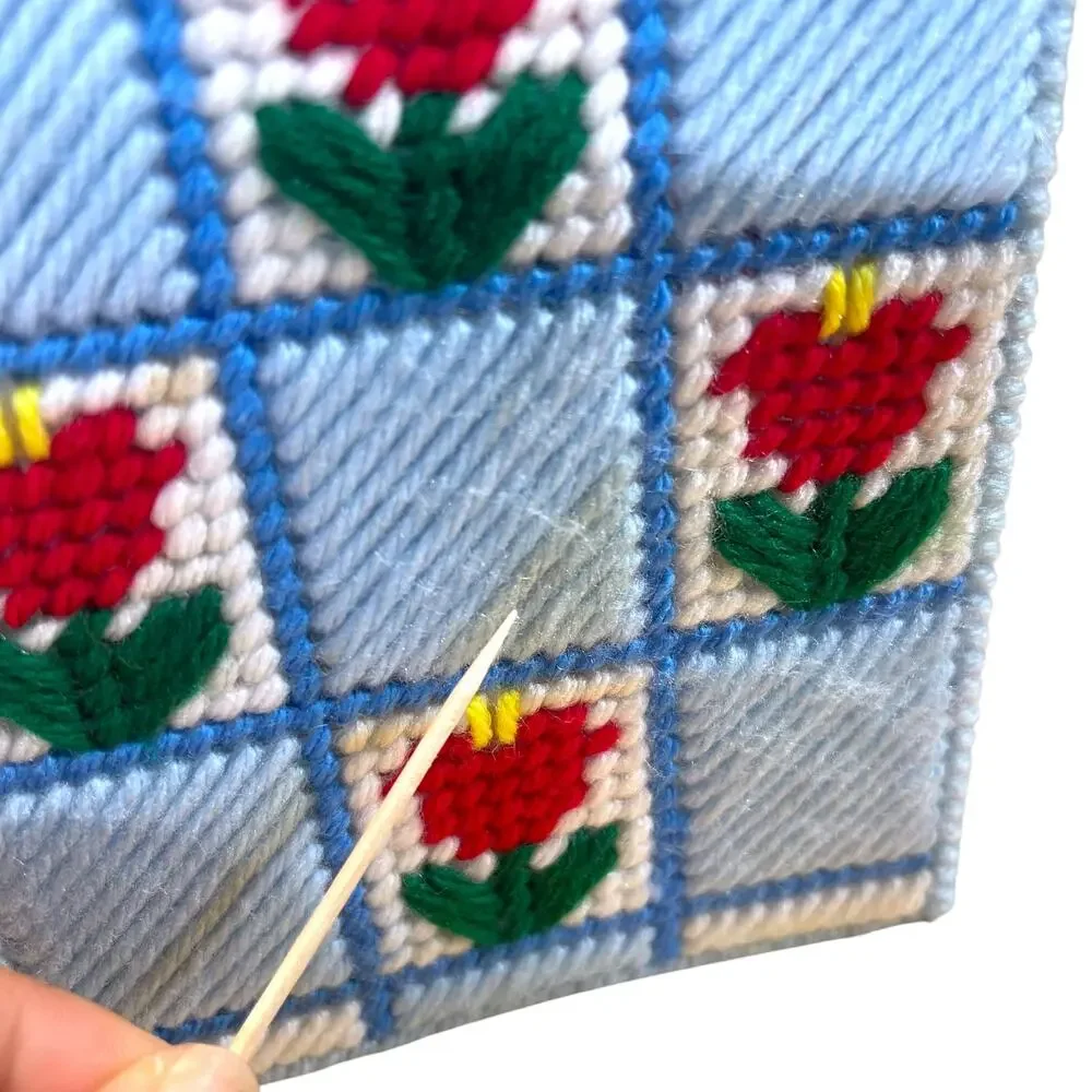 Vintage Handmade Yarn Tissue Box Cover Blue Floral Plastic Canvas Needlepoint
